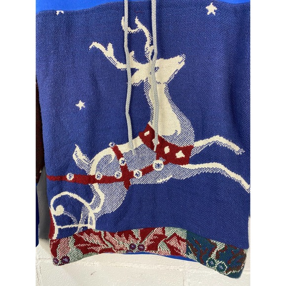 VTG Christmas Deer Reworked Hooded Sweatshirt Sz M - Picture 2 of 5